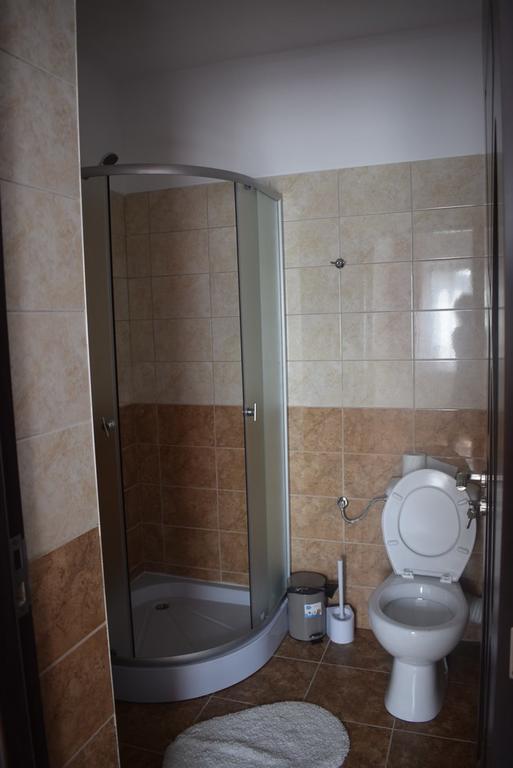 Pensiunea Vasilica Ceterasu Onceşti Exterior foto